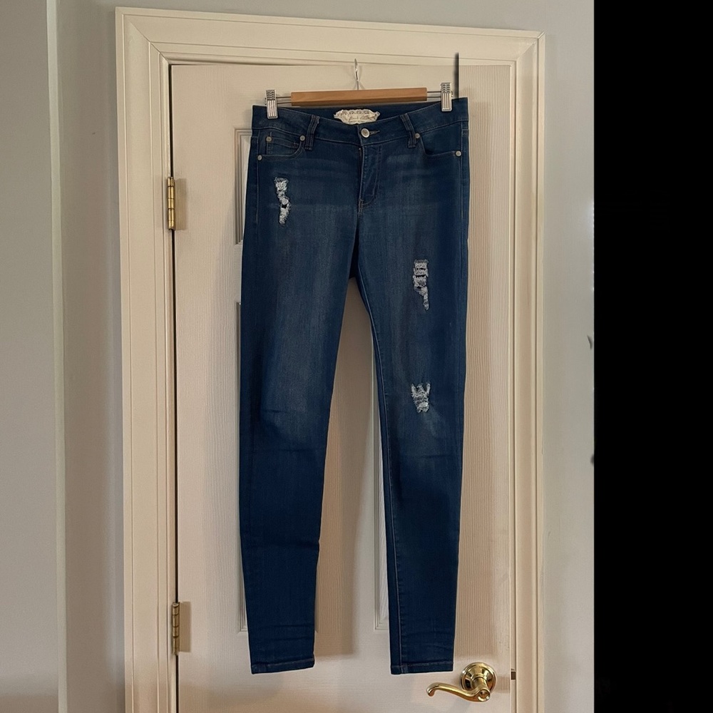 Styled Ripped Jeans
